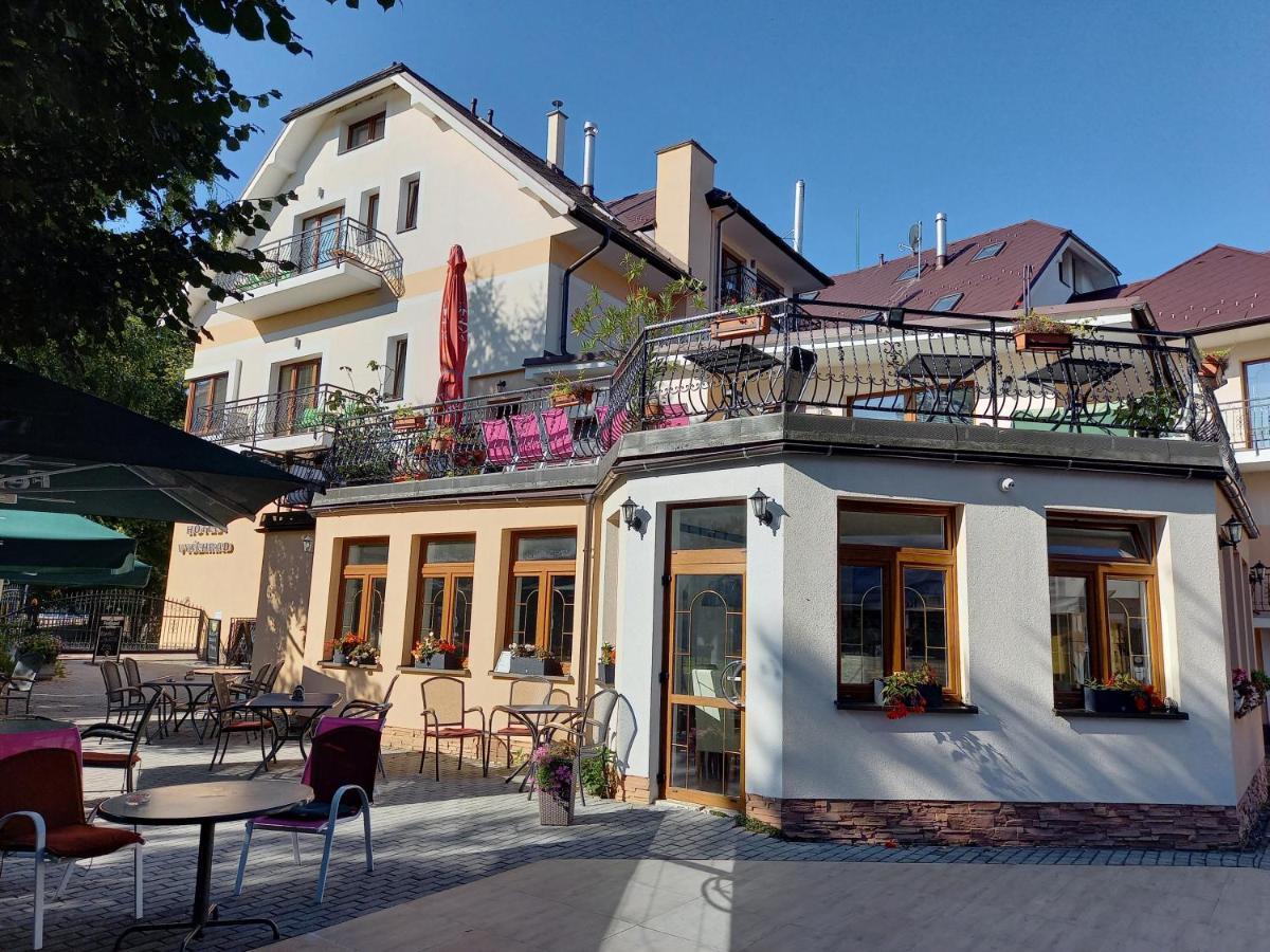 Hotel Vysehrad Turčianske Teplice Esterno foto