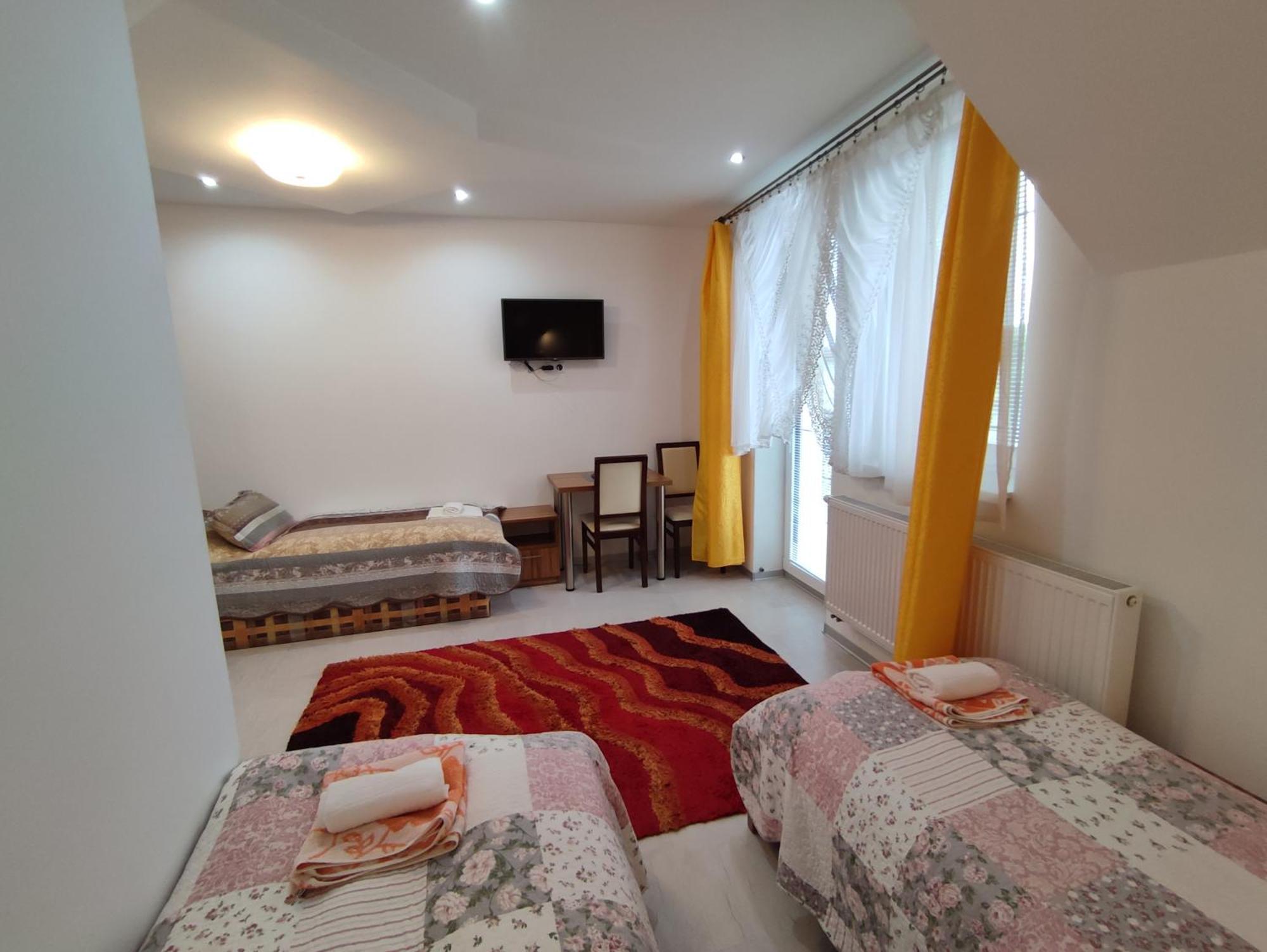 Hotel Vysehrad Turčianske Teplice Esterno foto